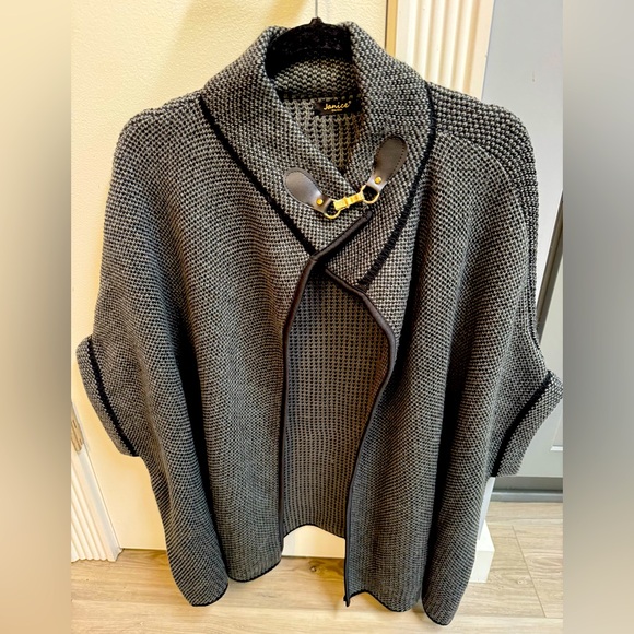 ❤️Janice Apparel Knit Wrap Middleton Toggle Turtleneck Cape Poncho Sweater - Picture 3 of 8